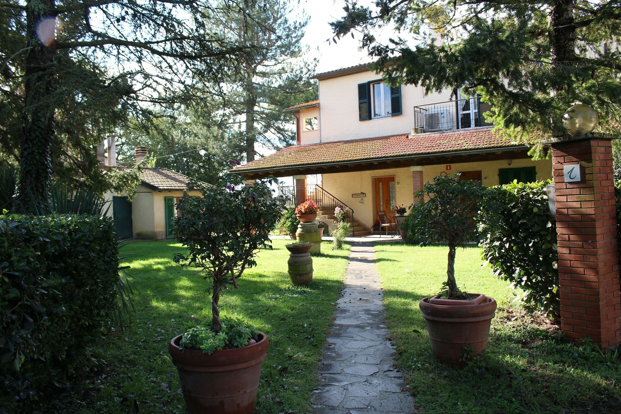 Agriturismo Il Capannone Hostal Montemerano Exterior foto